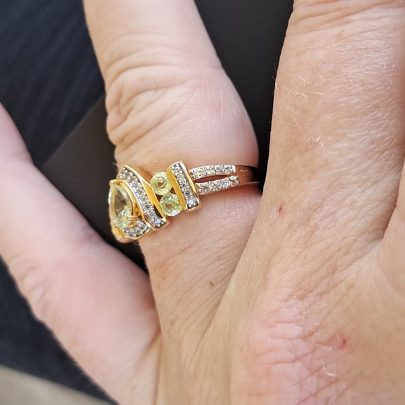 Rare Natural Chrysoberyl and White Zircon Ring - Picture 6 of 7